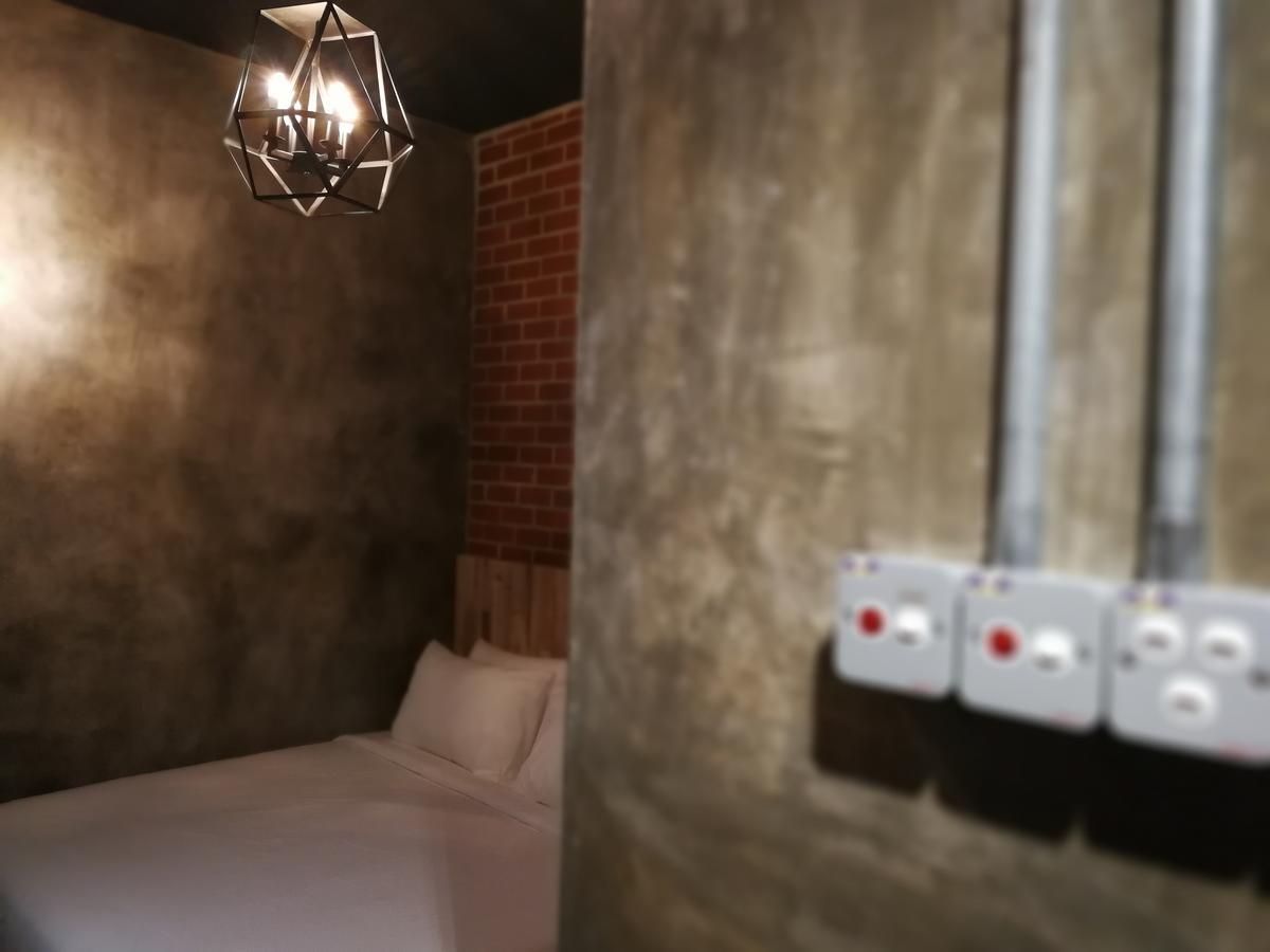 The Rise Room Kuala Terengganu Exterior photo A room at the hotel